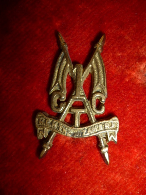 Hyderabad 1st Combined Training Centre Cap Badge 